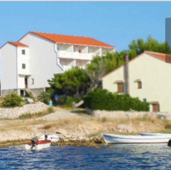 Apartments Isabella - Family Only Kustići エクステリア 写真